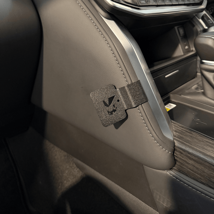 Accelerate Off-Grid Touring DIY Accessories PRE-ORDER - UHF Handpiece Bracket - LC300 Series - Dash Mount