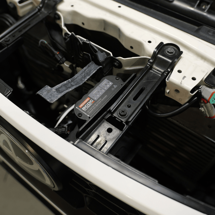 Accelerate Off-Grid Touring Dual Battery - N80 Hilux - Under Bonnet - Jumpstart Feature