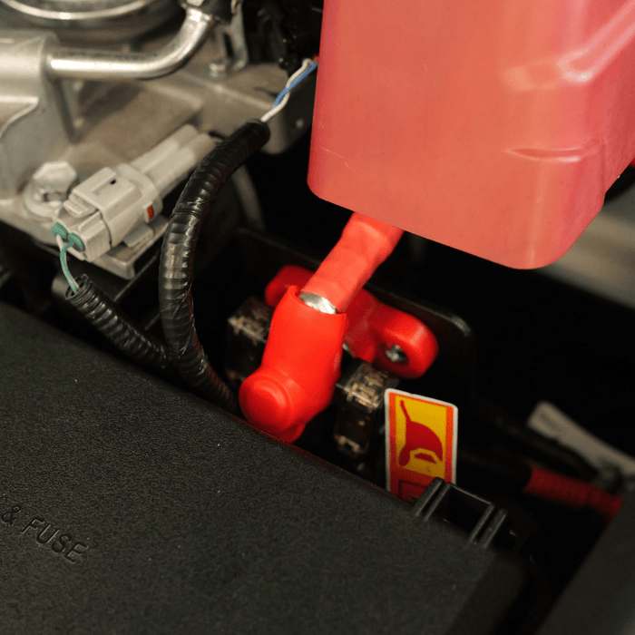 Accelerate Off-Grid Touring Dual Battery - Prado 250 Series - Under Bonnet - Jumpstart Feature