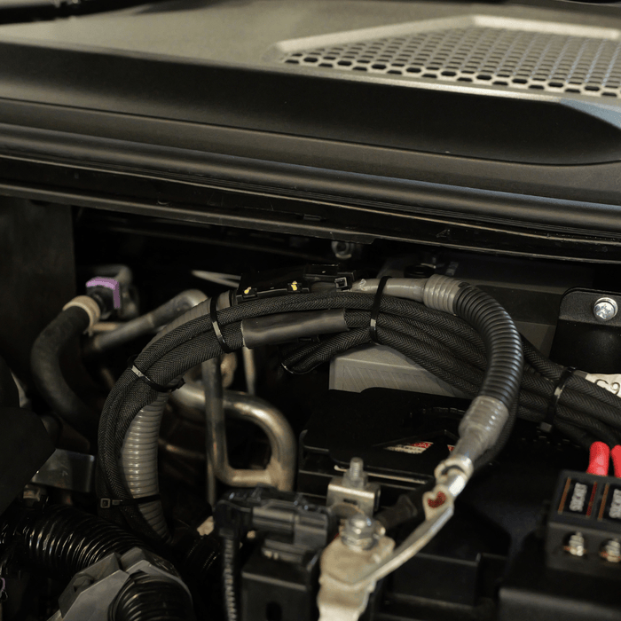 Accelerate Off-Grid Touring Dual Battery - Prado 250 Series - Under Bonnet - Jumpstart Feature