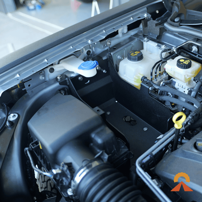 Accelerate Off-Grid Touring Dual Battery - Under Bonnet Dual Battery - Ford Ranger NextGen & Super Duty - Under Bonnet - Jumpstart Feature