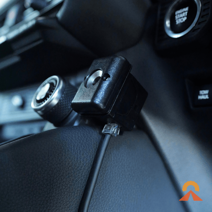 Accelerate Off-Grid Touring UHF Handpiece Mount - Prado 250 Series - Dash Mount