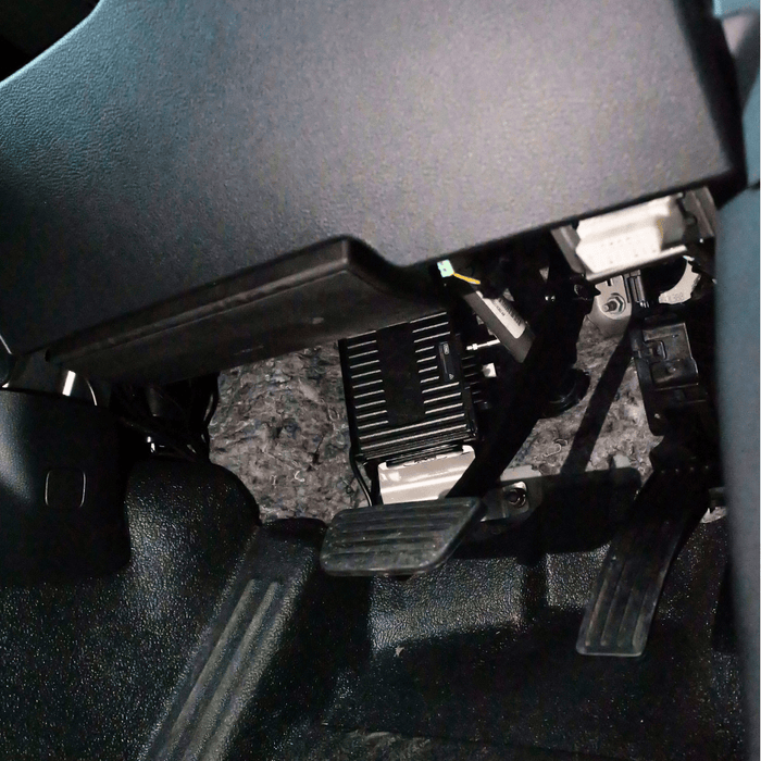Accelerate Off-Grid Touring UHF Radio's UHF Body Mount - Ford Ranger NextGen & Super Duty - Steering Column