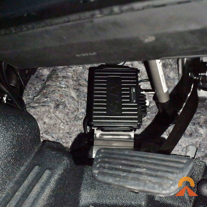 Accelerate Off-Grid Touring UHF Radio's UHF Communication Bundle - NextGen Ranger/Super Duty